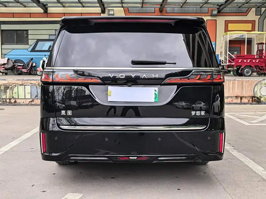 Voyah Dreamer 2022 2022 Low Carbon Edition Home