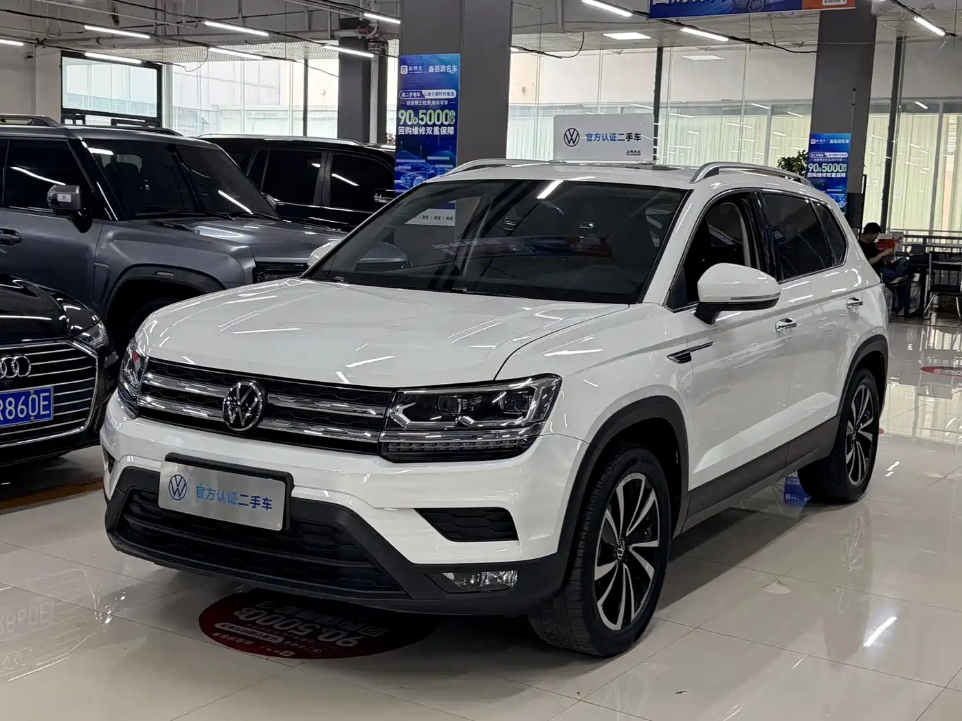 Volkswagen Tharu 2022 280TSI FWD Luxury Edition