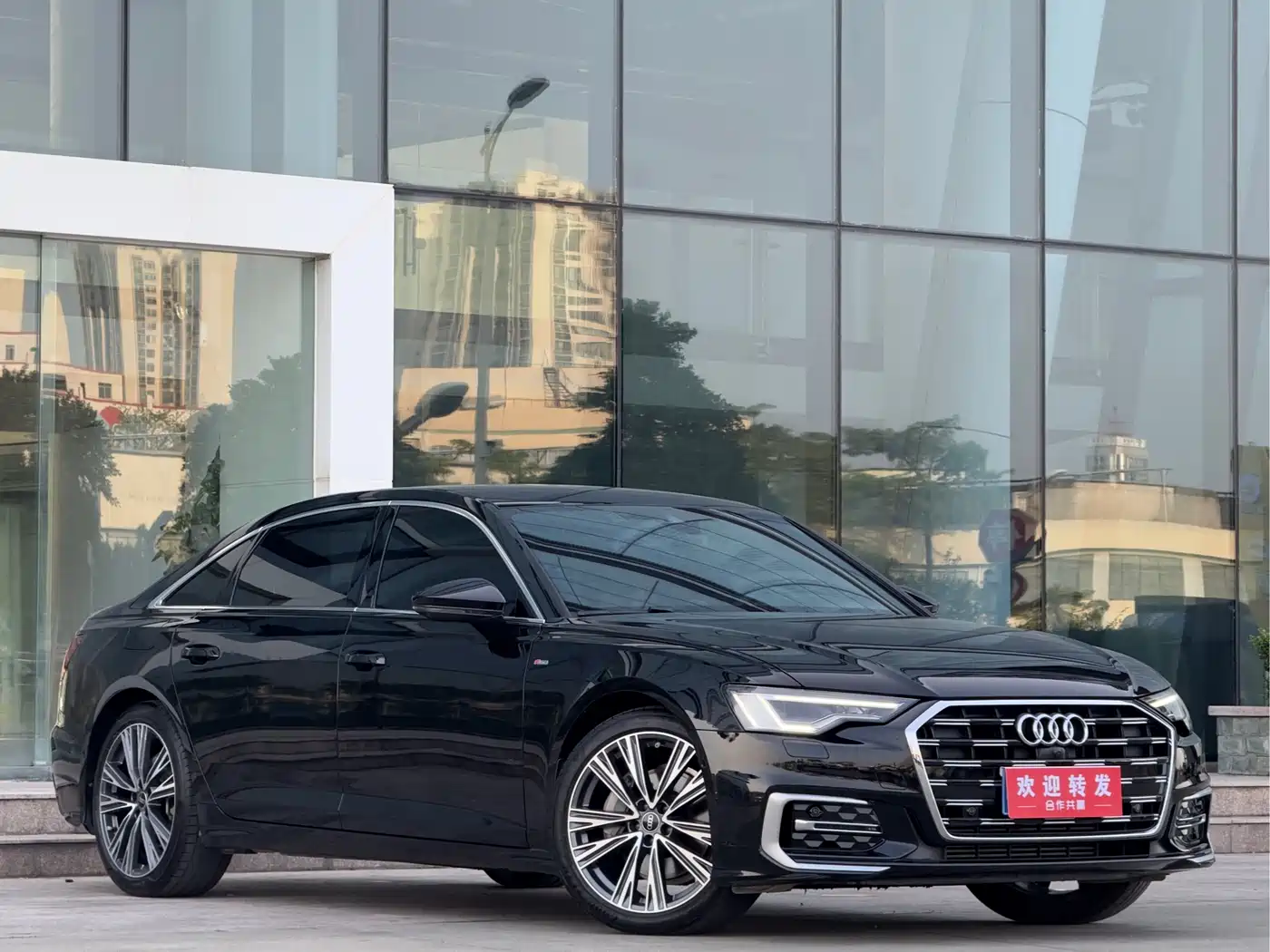 Audi A6L 2024 45 TFSI Premium Dynamic фото 3