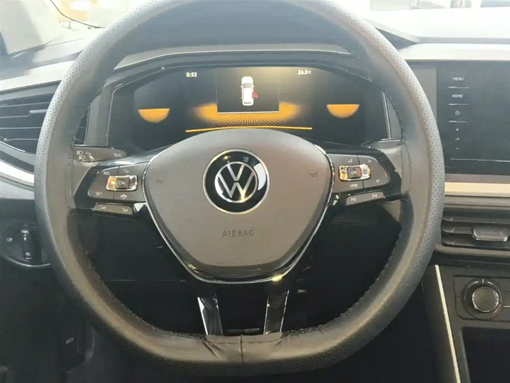 Volkswagen Polo 2023 Facelift Plus 1.5L Auto Joyful Living Edition фото 11
