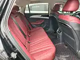 Фото 10 - Hongqi H5