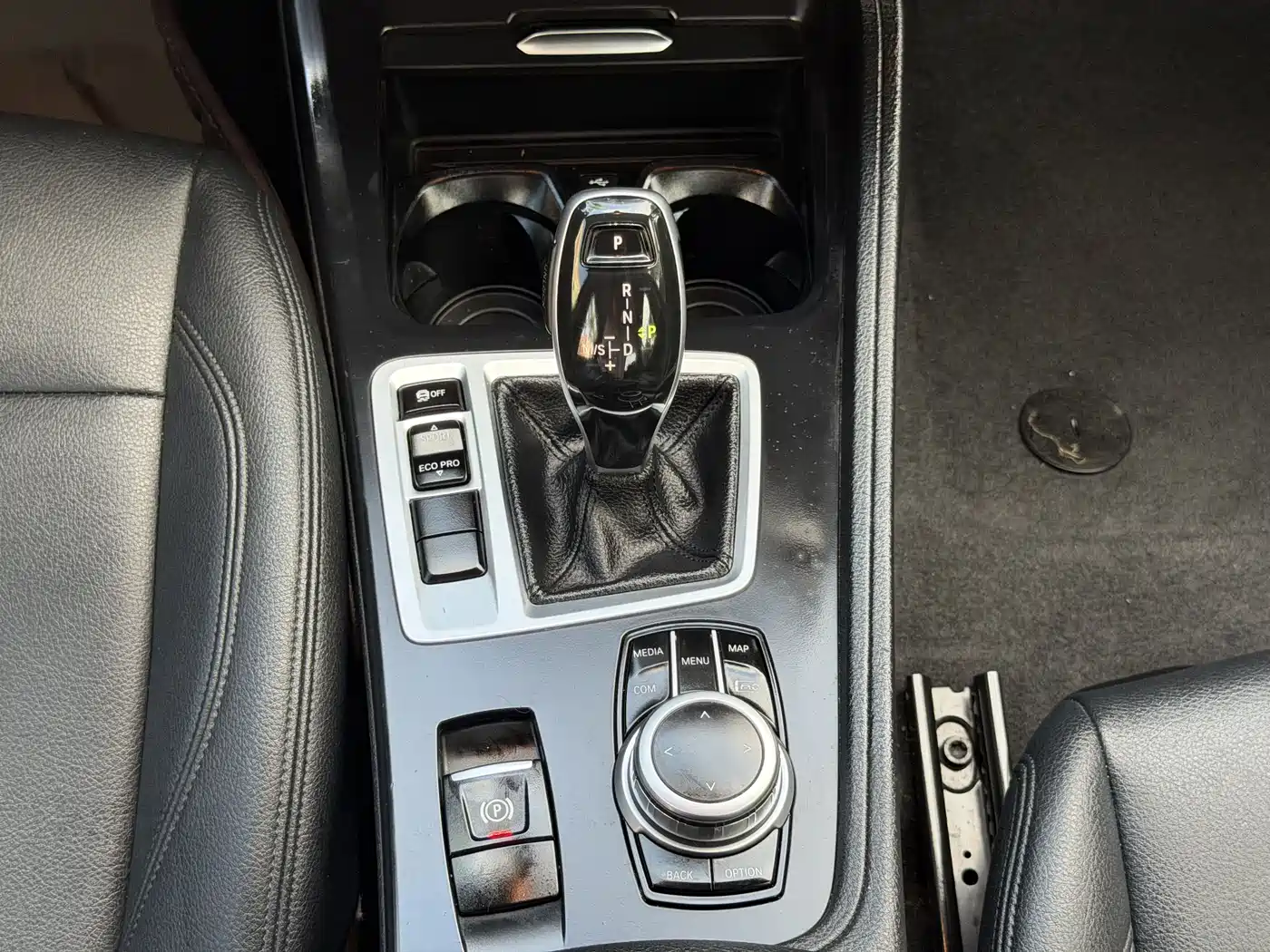 BMW 1 Series 2022 120i M Sport фото 14
