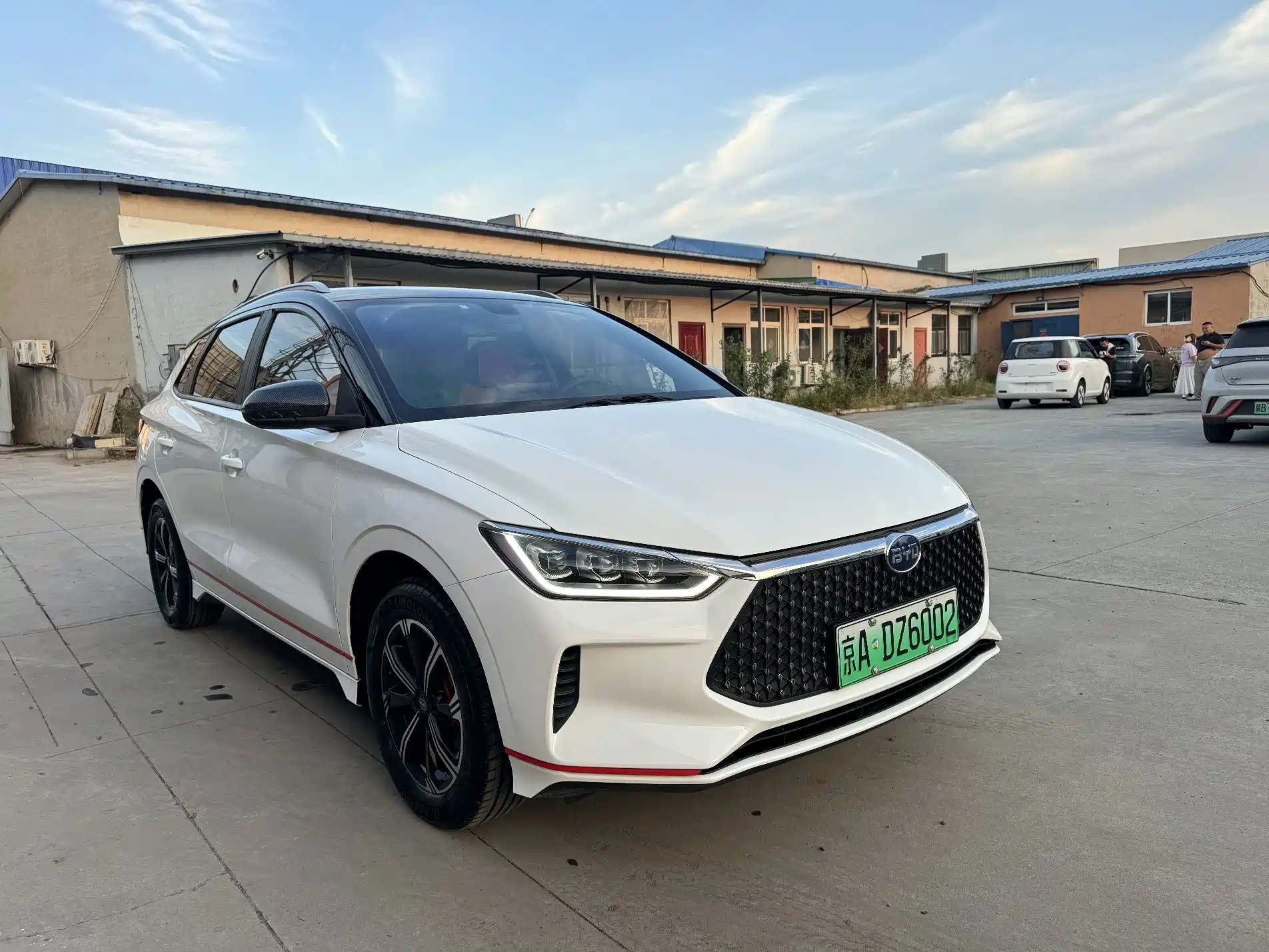 Фото 3 - BYD e2