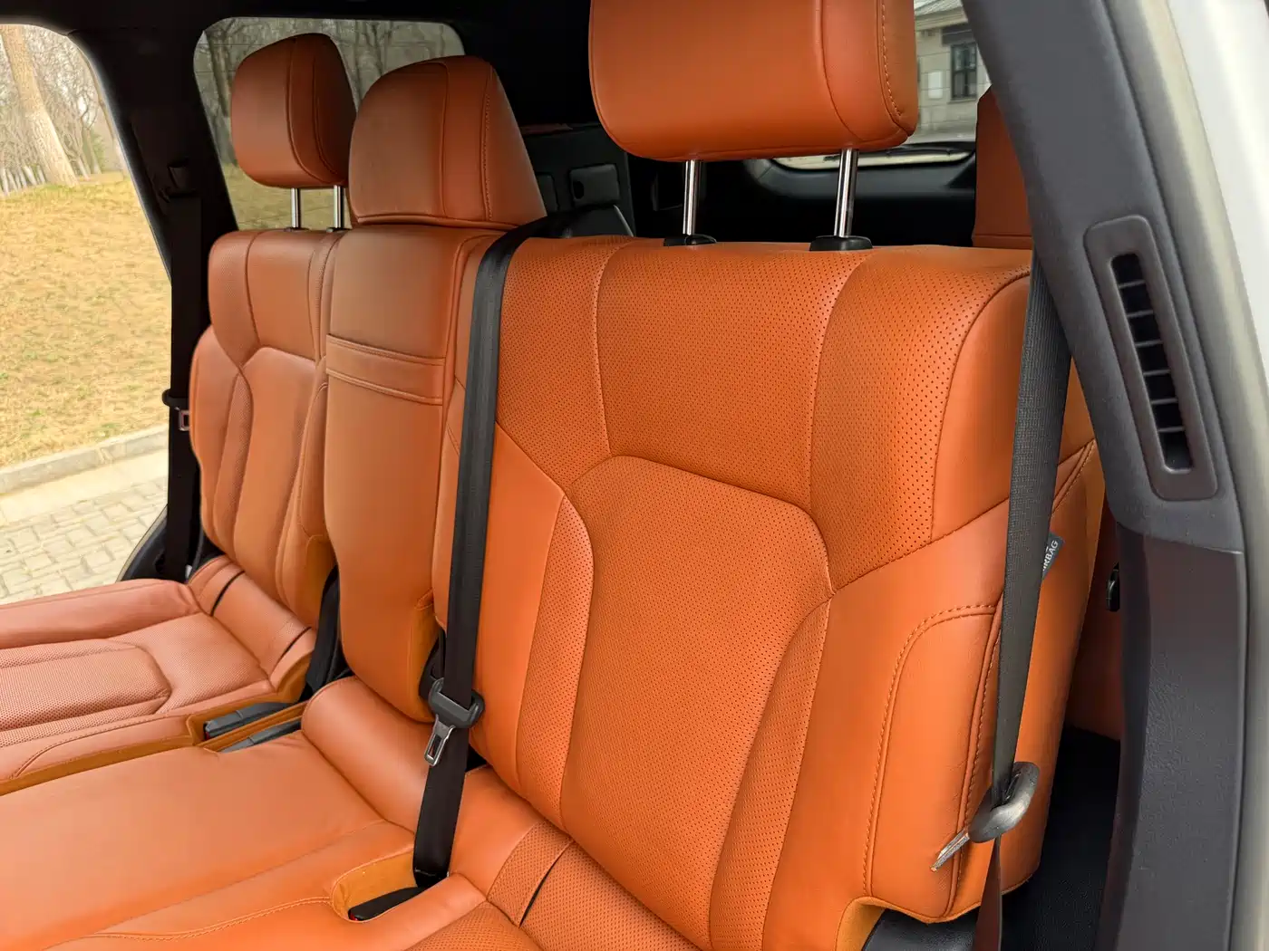 Lexus LX 2016 570 Luxury Premium Edition фото 15