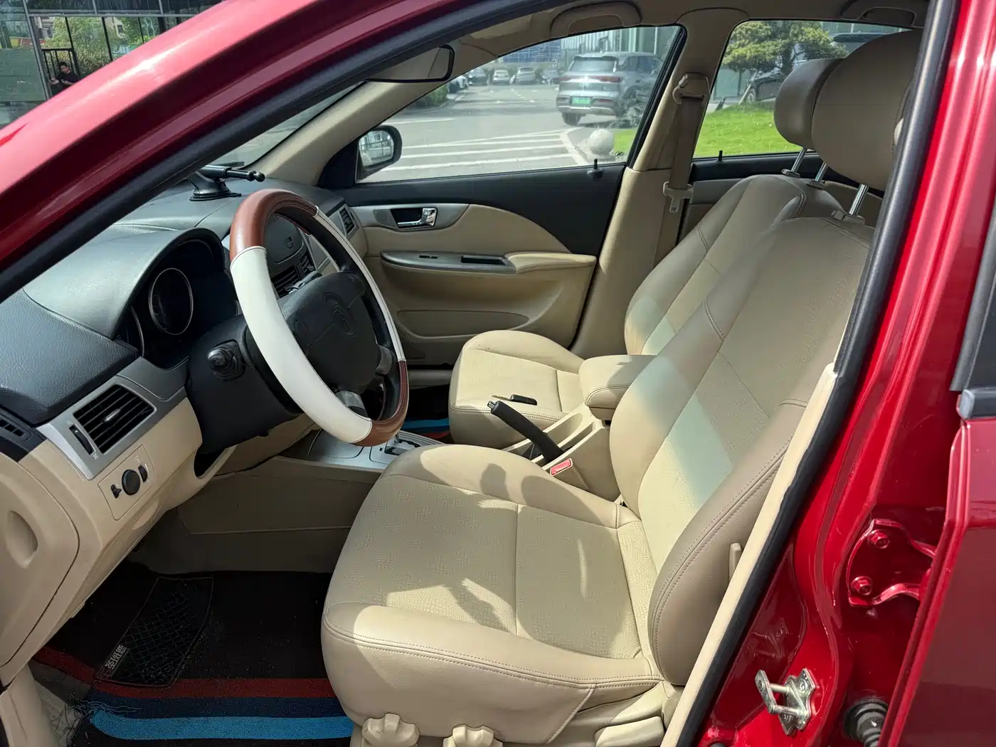 Buick Excelle 2011 1.6LX-AT фото 5