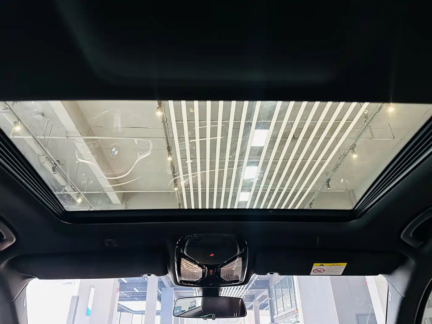 BMW 5 Series 2019 525Li M Sport Package фото 18