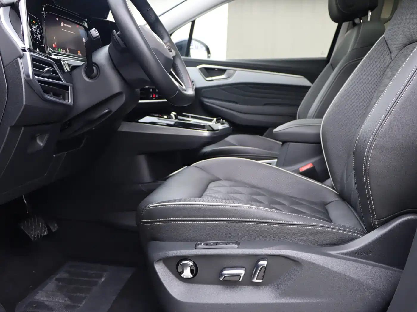 Volkswagen Talagon 2022 380TSI 4WD Flagship Victory Edition 6-seater фото 5