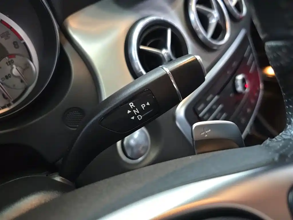 Mercedes-Benz CLA (Import) 2014 CLA 260 4MATIC фото 14