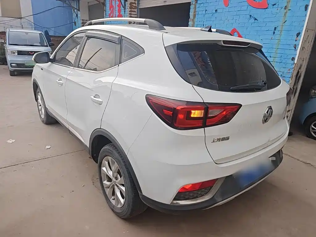 Photo 5 - MG ZS