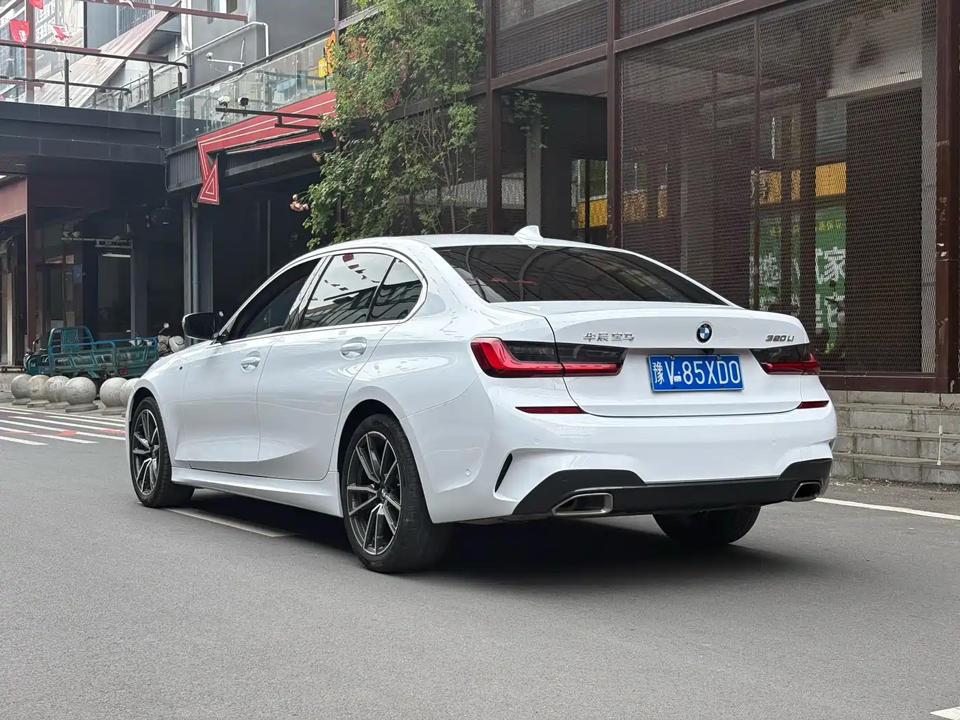 BMW 3 Series 2020 320Li M Sport Package фото 13