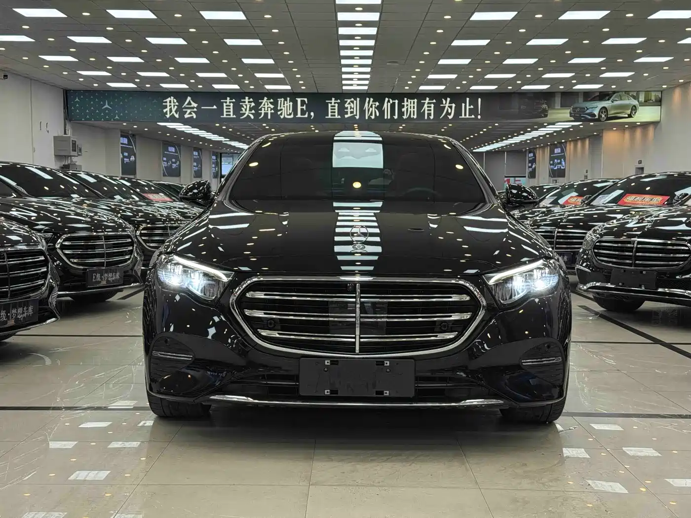 Mercedes-Benz E-Class 2025 E 300 L Luxury
