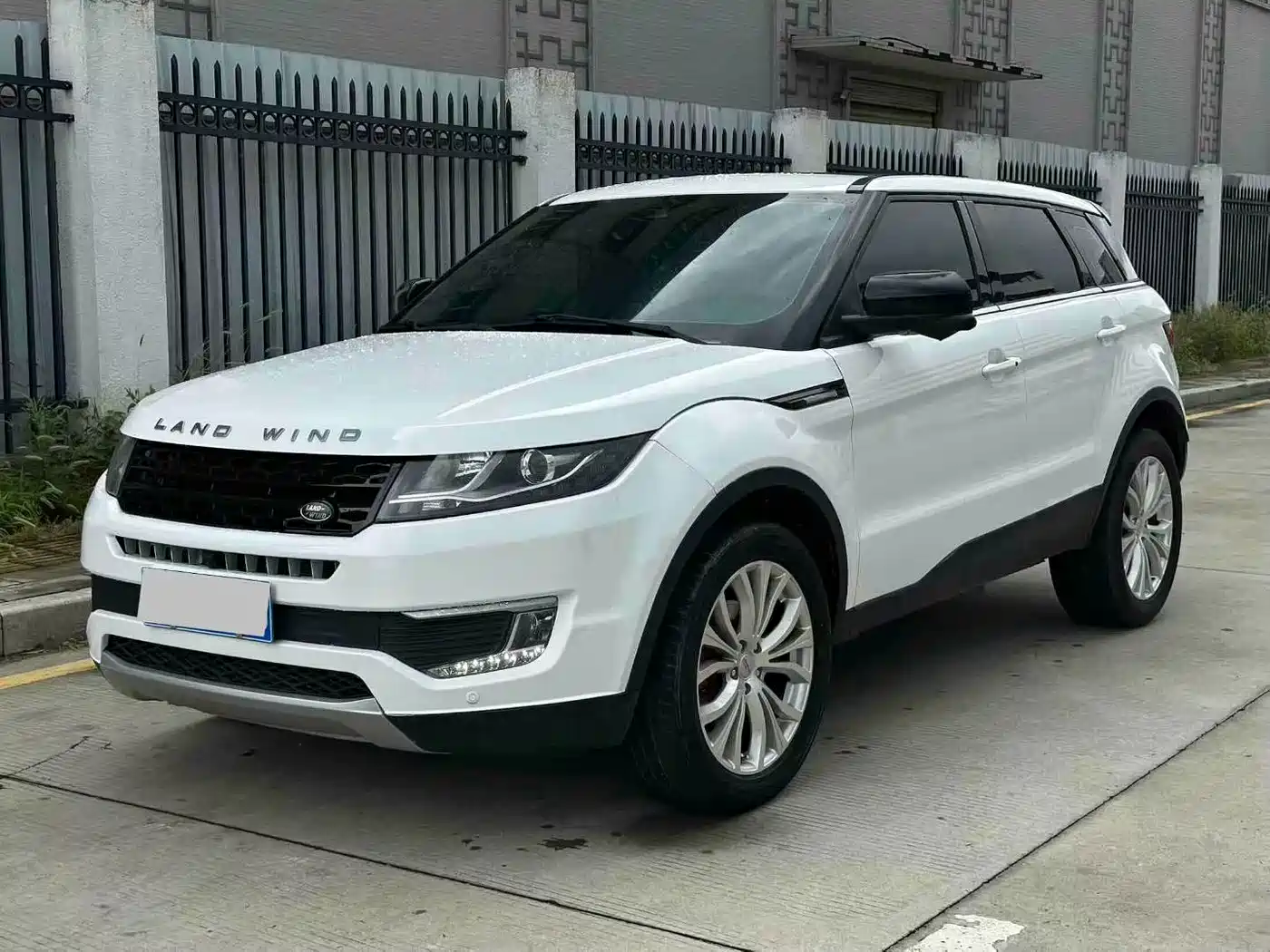 Landwind X7 2017 2015 2.0T Panorama Premium