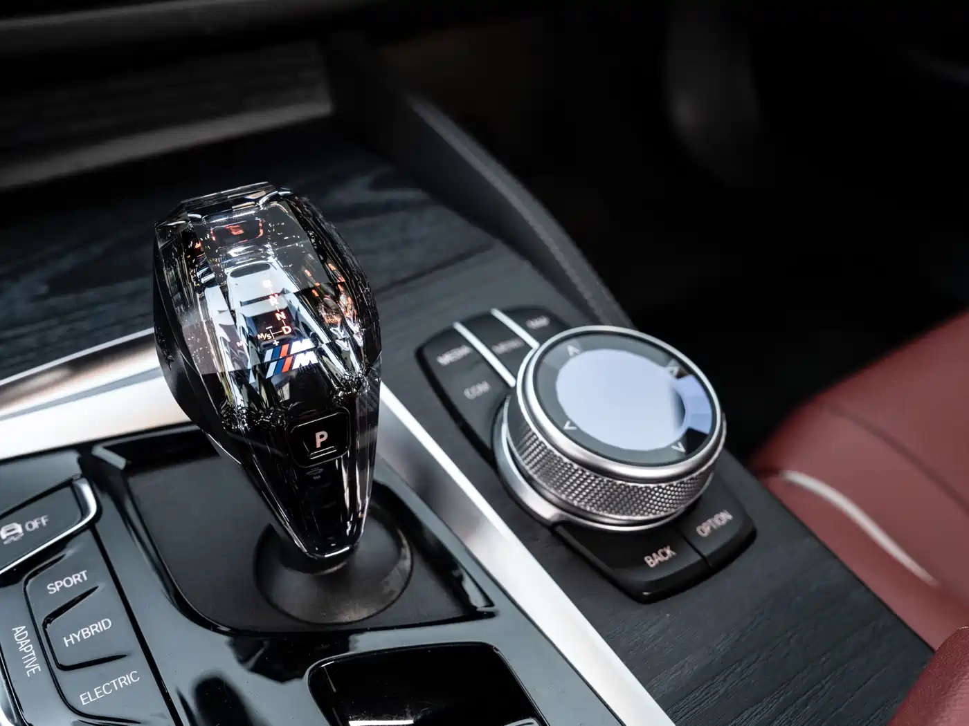BMW 5 Series New Energy 2022 Model Second Facelift 535Le M Sport Package фото 19