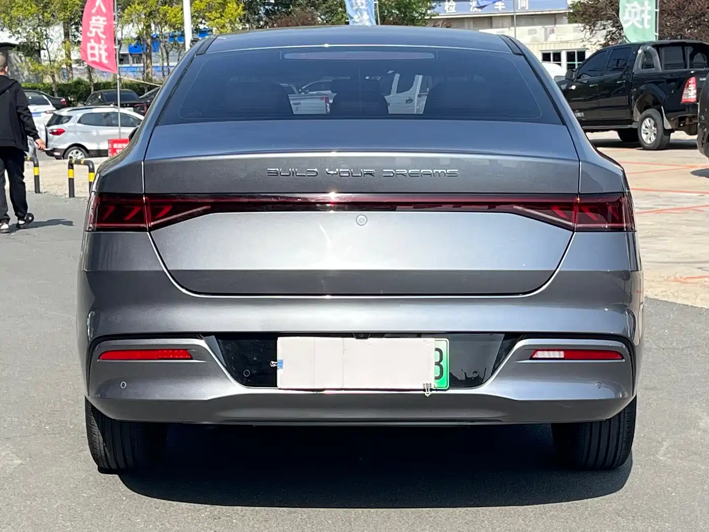 BYD Qin PLUS 2024 Glory Edition DM-i 55KM Leading фото 4