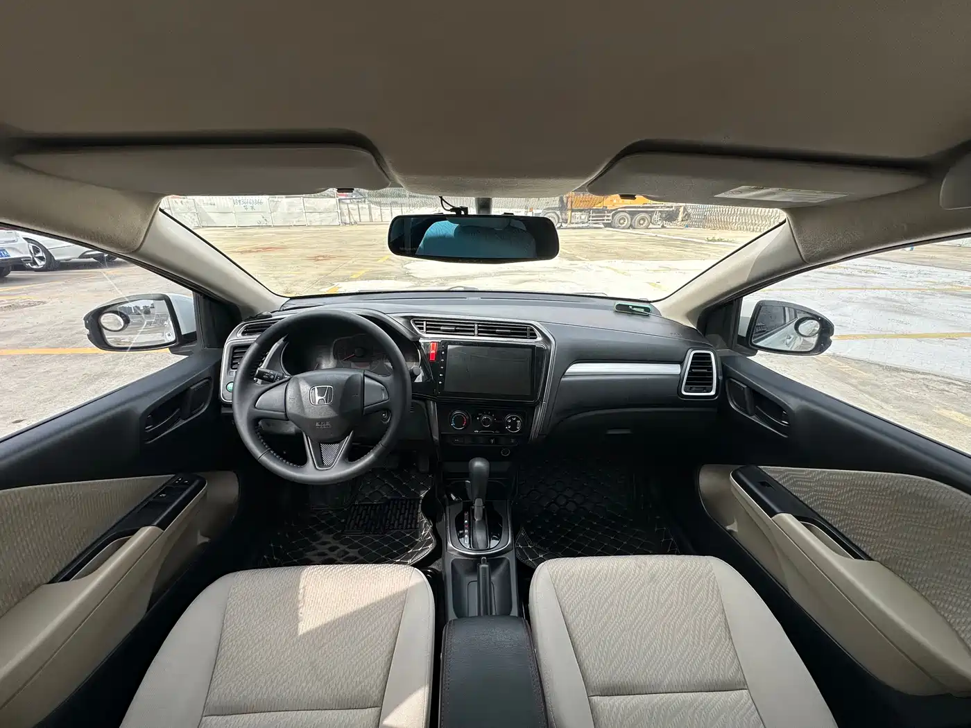 Honda Greiz 2016 2016 1.5L CVT Classic Edition