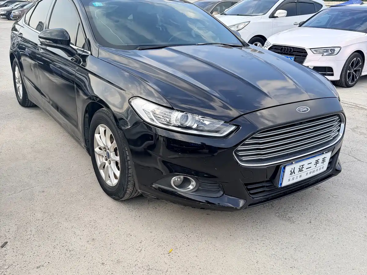 Фото 3 - Ford Mondeo