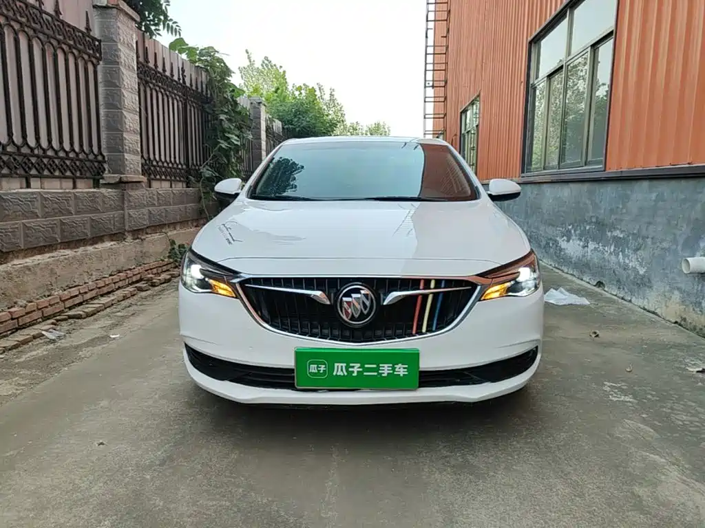 Фото 3 - Buick Excelle
