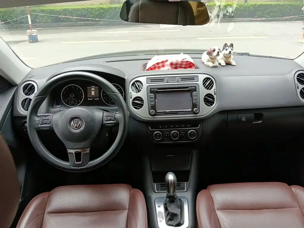 Volkswagen Tiguan 2013 1.8TSI Auto 4WD Luxury фото 6