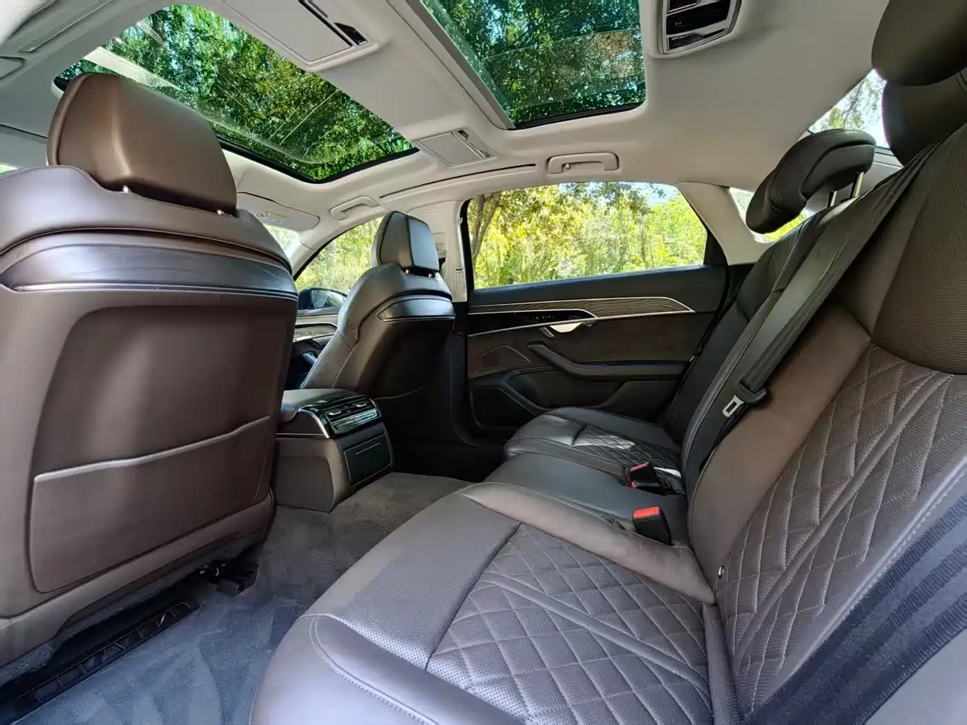 Audi A8 2021 A8L 50 TFSI quattro Comfort фото 9