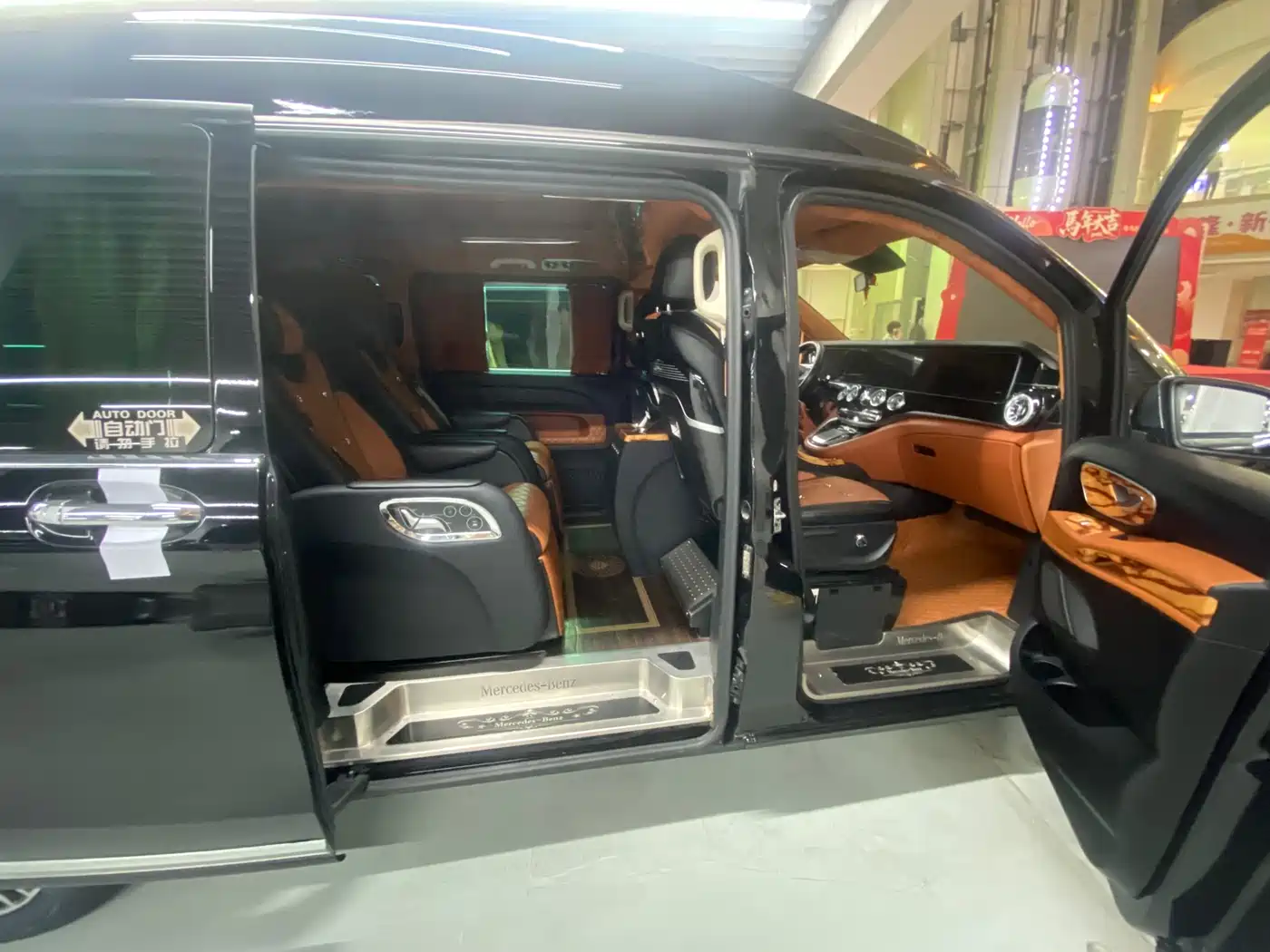 Mercedes-Benz Vito 2018 2.0T Business Edition China VI фото 14