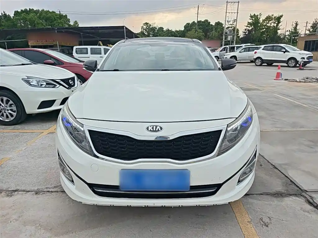 Kia K5 2014 2.0L Automatic LUXURY фото 3