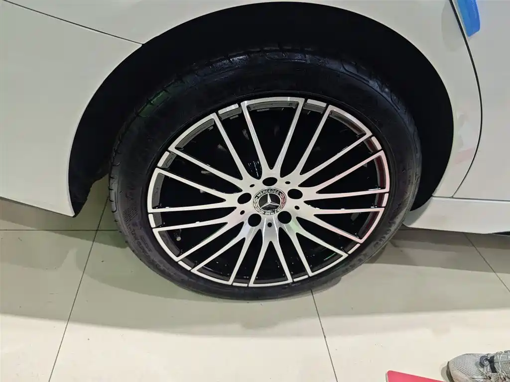 Mercedes-Benz C-Class 2024 Facelift III C 260 L Sport фото 7