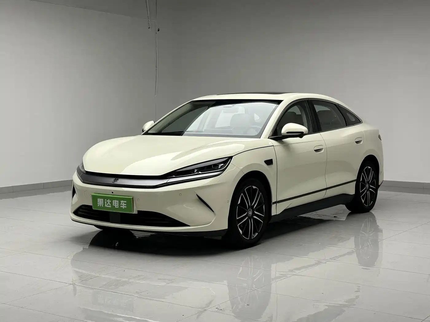 BYD Qin L 2025