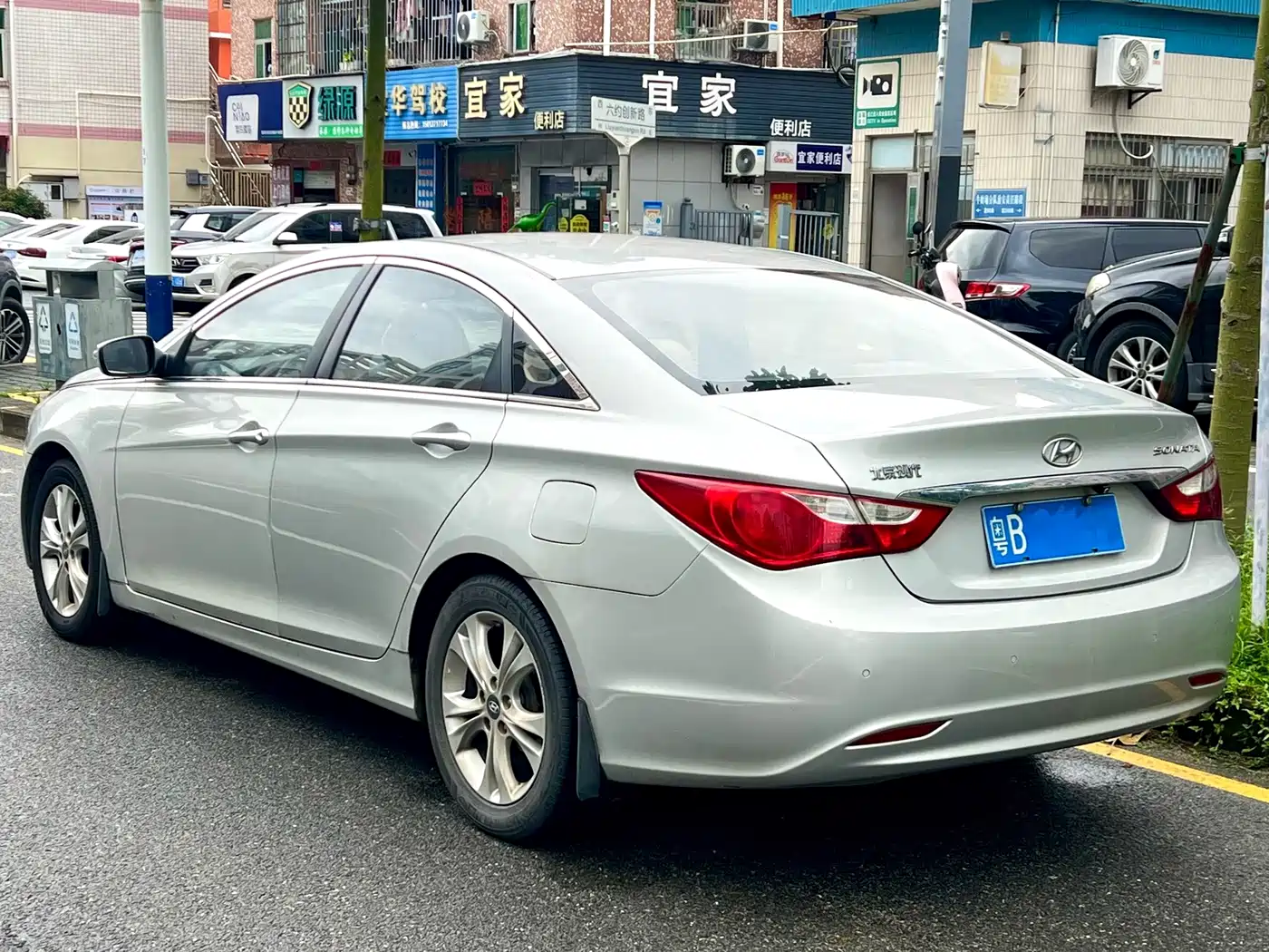 Фото 7 - Hyundai Sonata