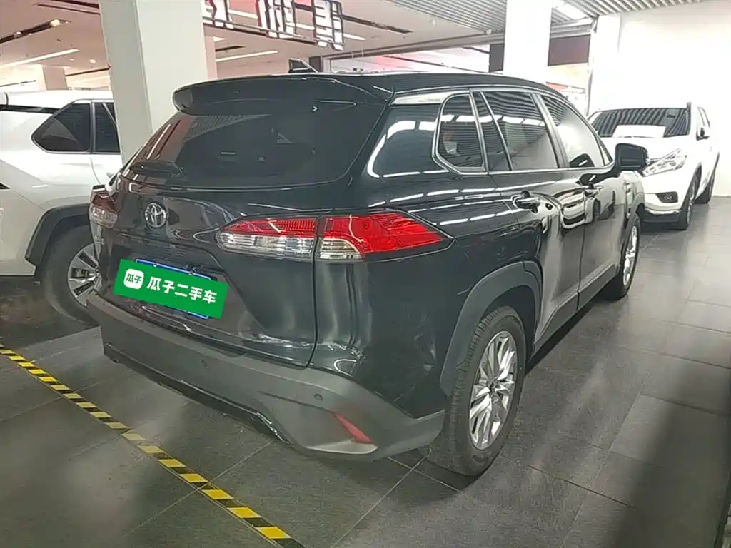 Toyota Corolla Cross 2023 2.0L Pioneer Edition фото 7