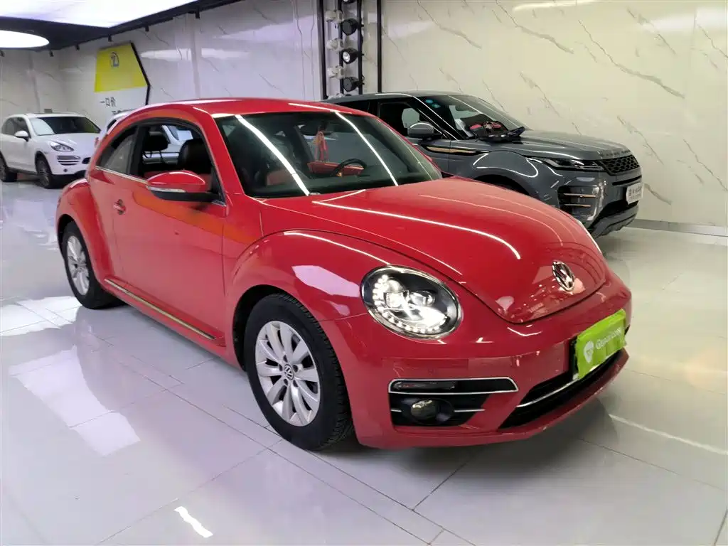 Volkswagen Beetle 2018 180TSI Easy Joy Edition фото 4