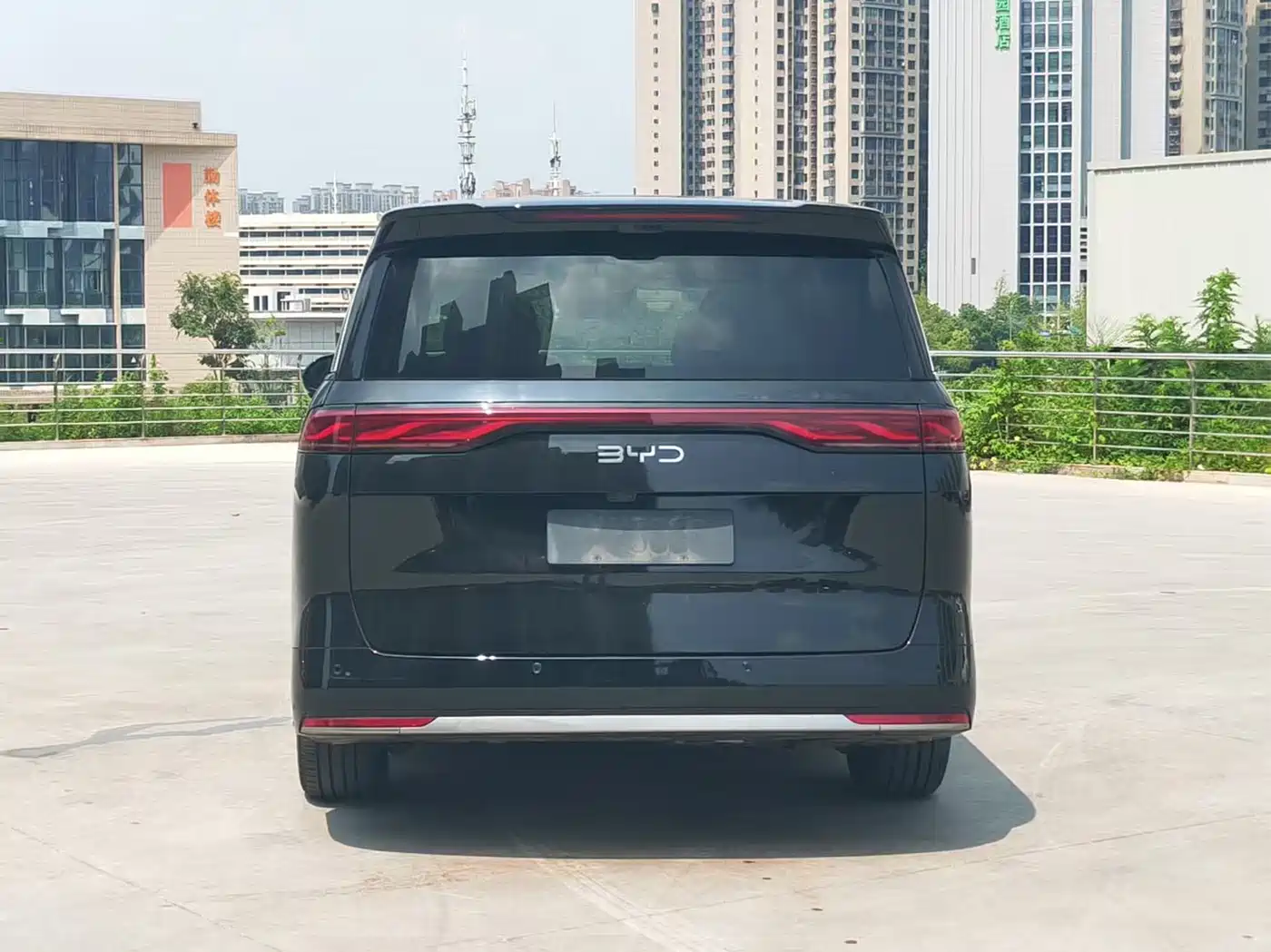 BYD Xia 2025 2025 DM-i 1.5T 180km Excellence