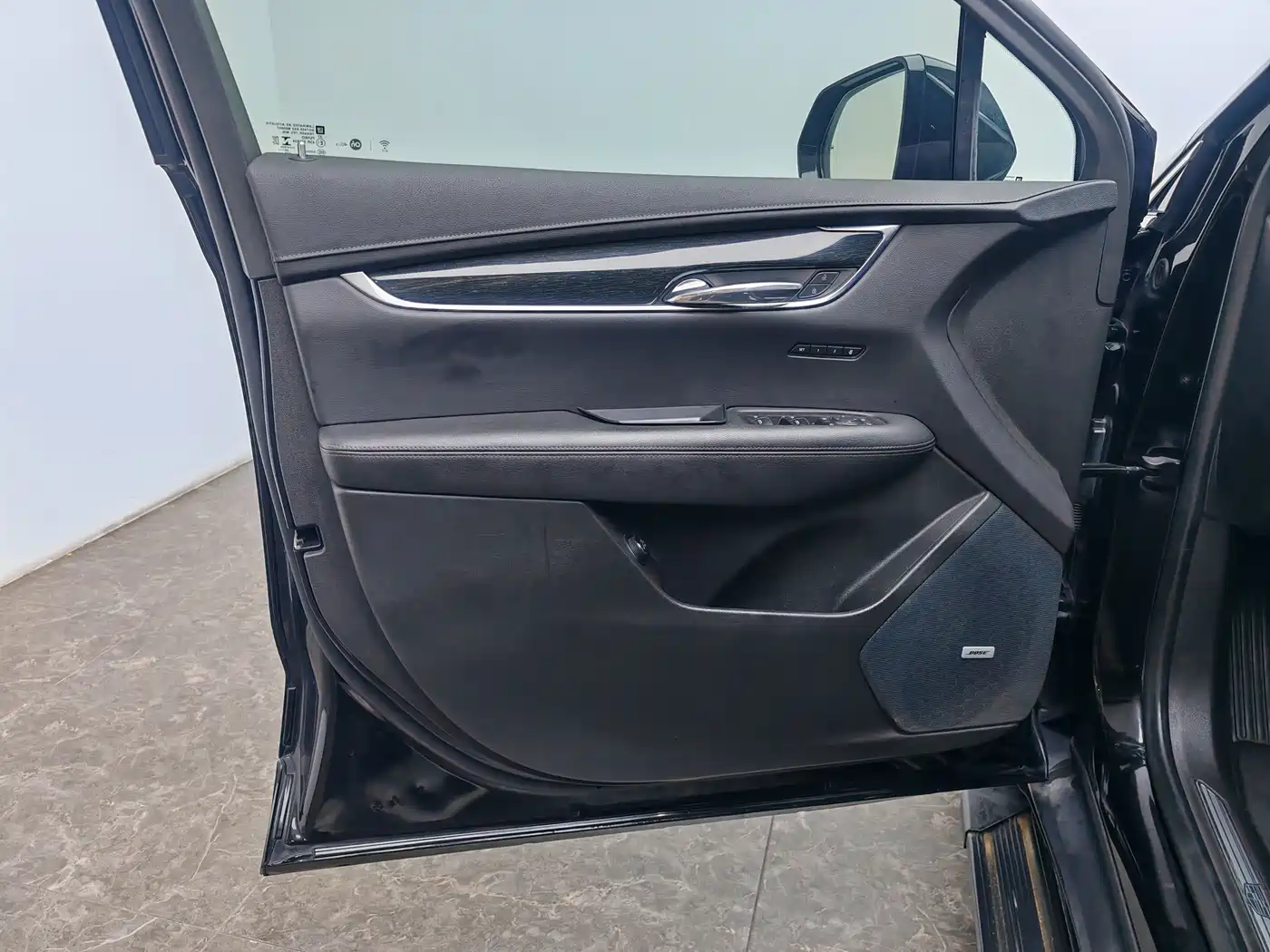 Фото 19 - Cadillac XT5