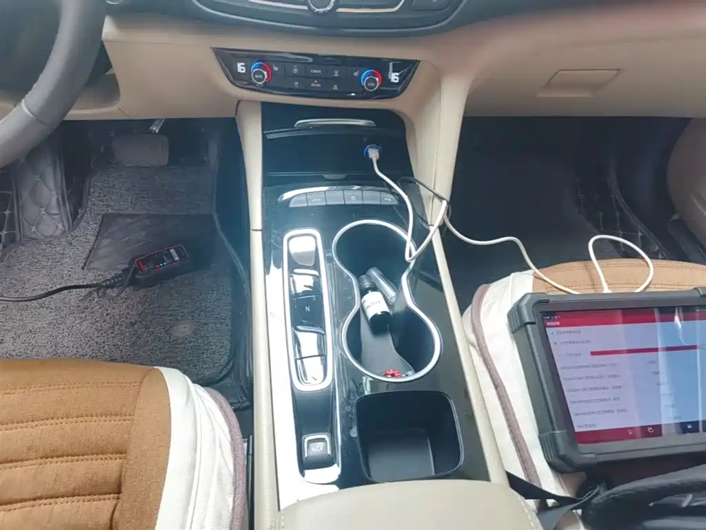 Buick Regal 2020 552T Elite фото 14