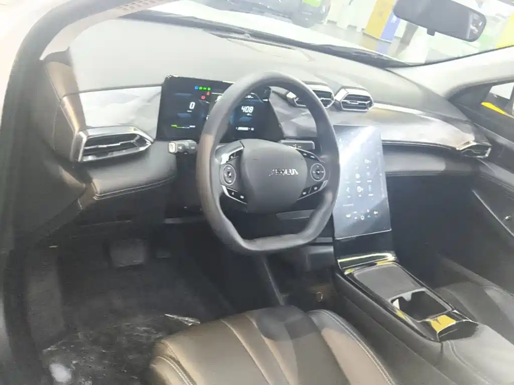Фото 10 - Dongfeng Aeolus SKY EV01