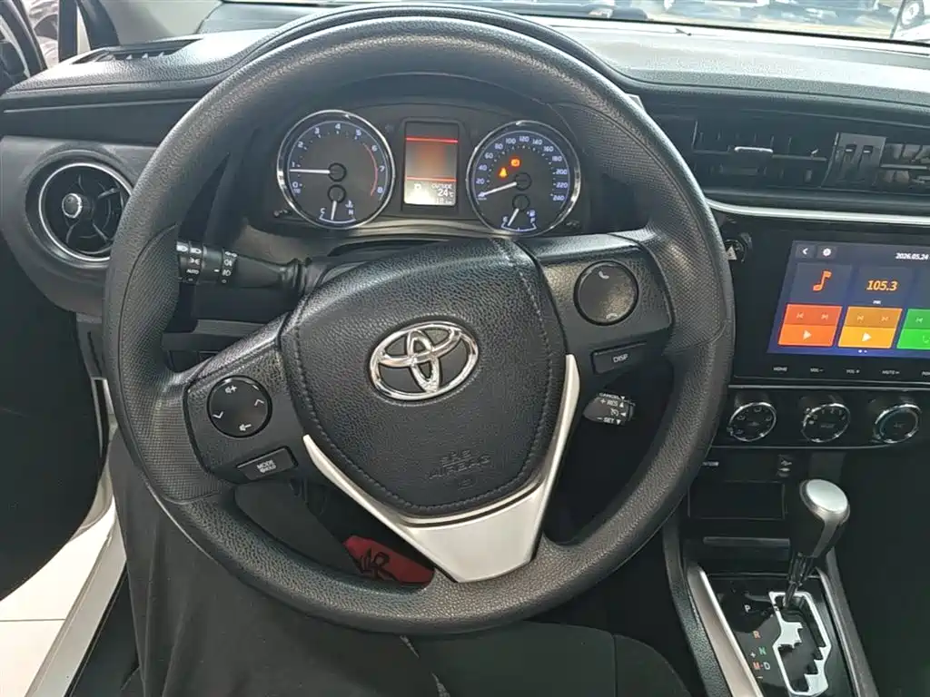 Toyota Corolla 2018 1.2T S-CVT GL-i Smart Shine Edition фото 11