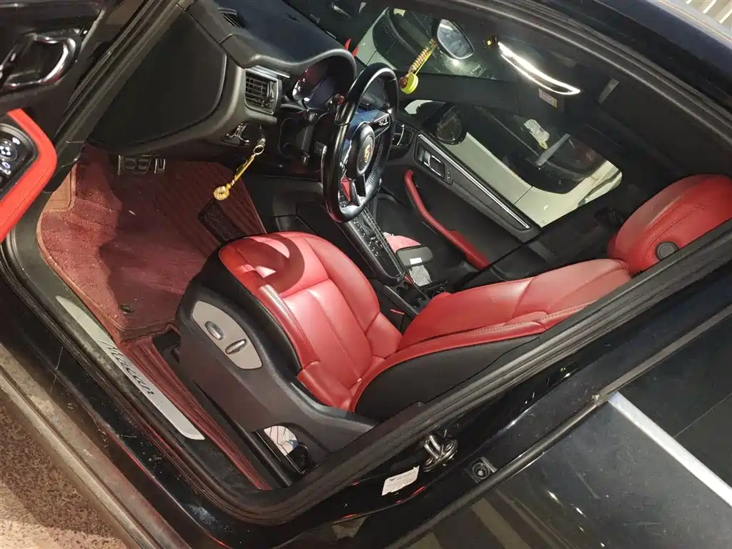 Porsche Macan 2014 Macan 2.0T фото 14