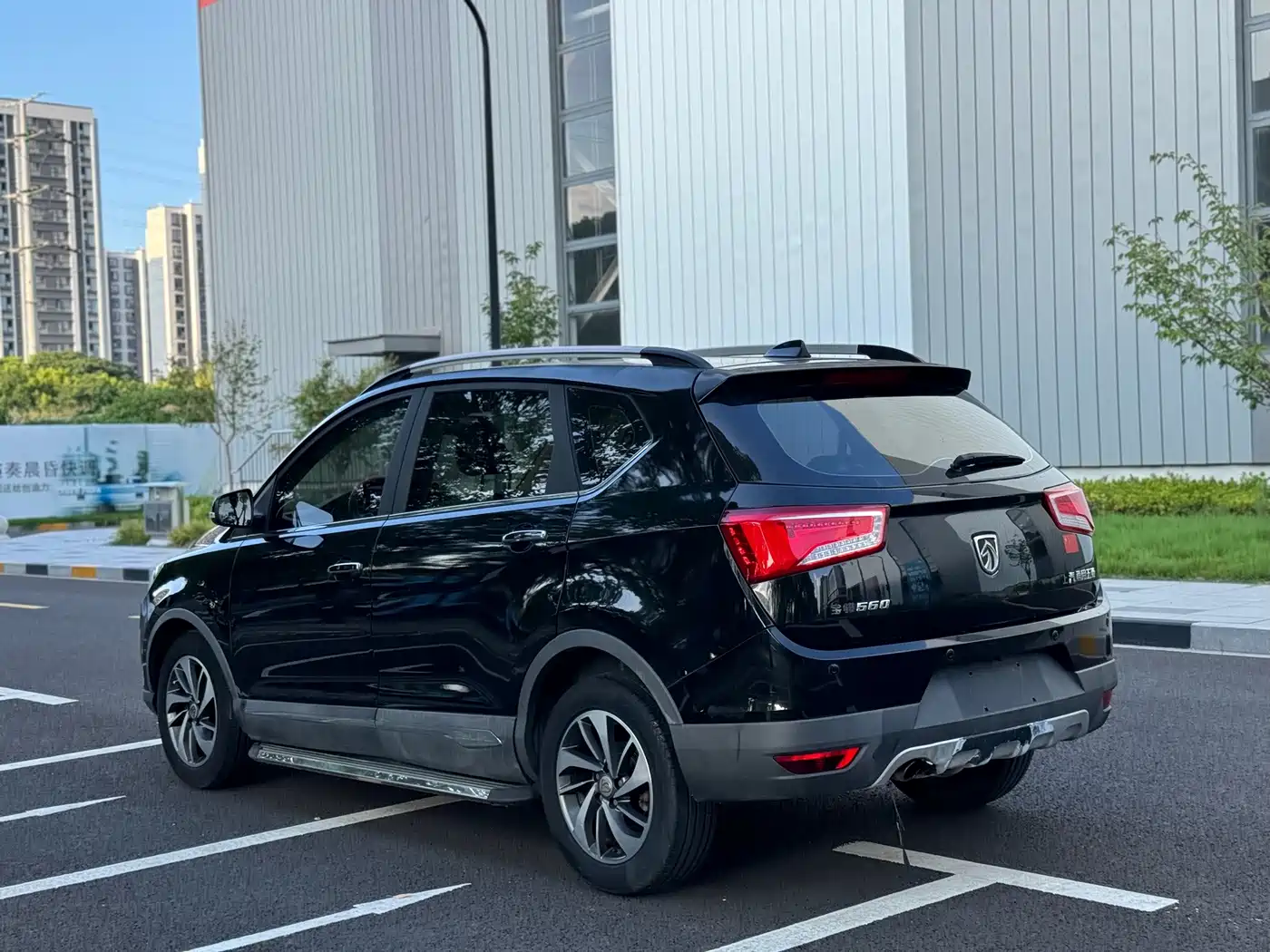 Baojun 560 2015 2015 1.8L Manual Luxury