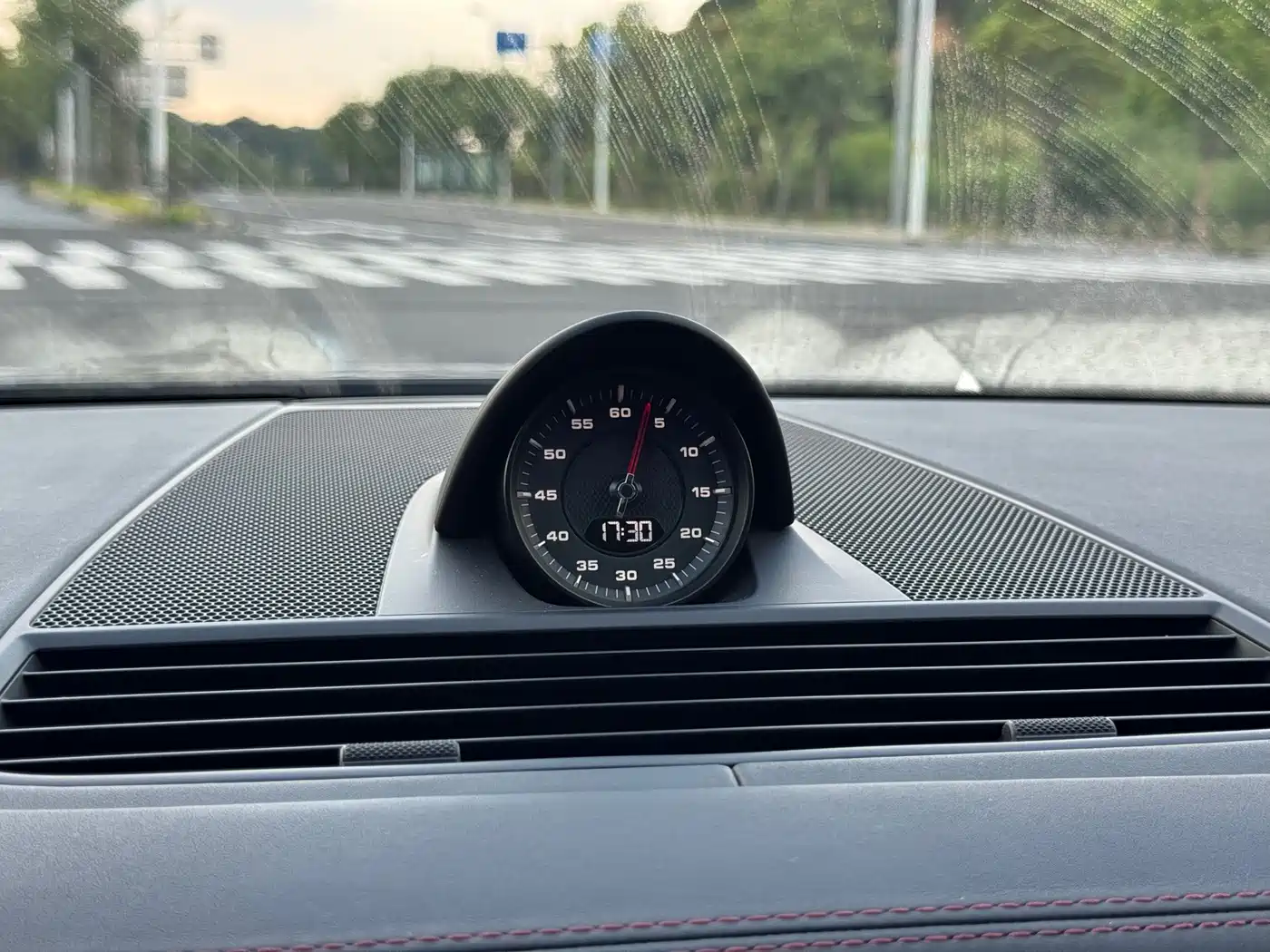 Фото 5 - Porsche Panamera