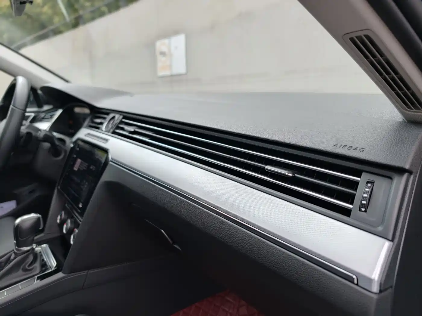 Volkswagen Magotan 2023 2 Million Units Commemorative Edition 280TSI DSG Comfort фото 25