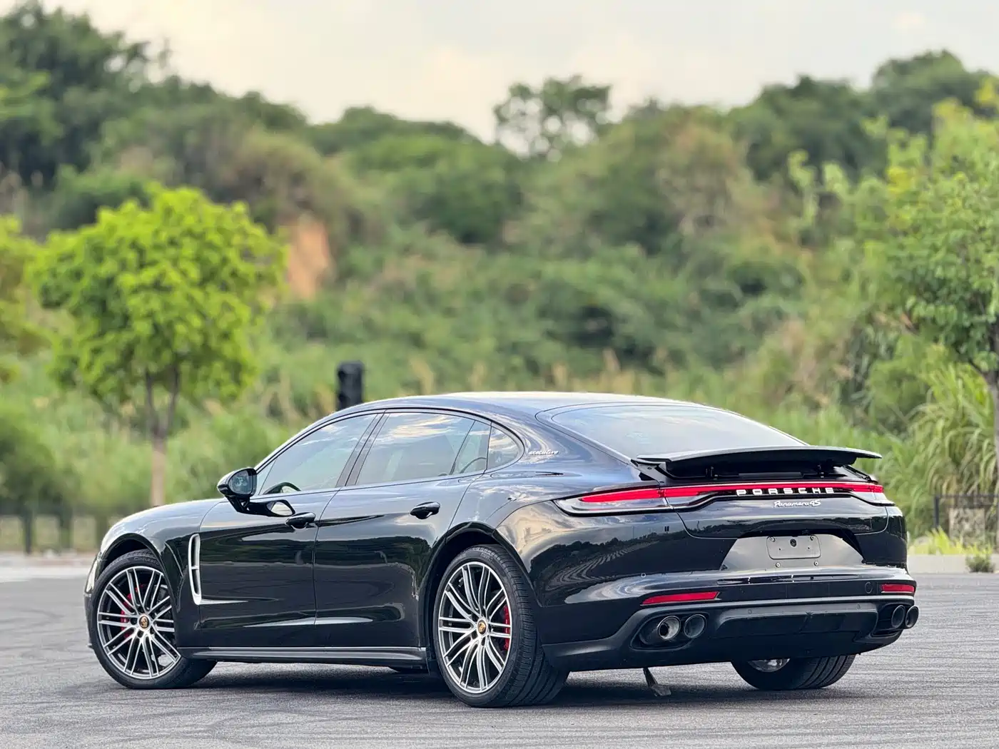 Фото 20 - Porsche Panamera