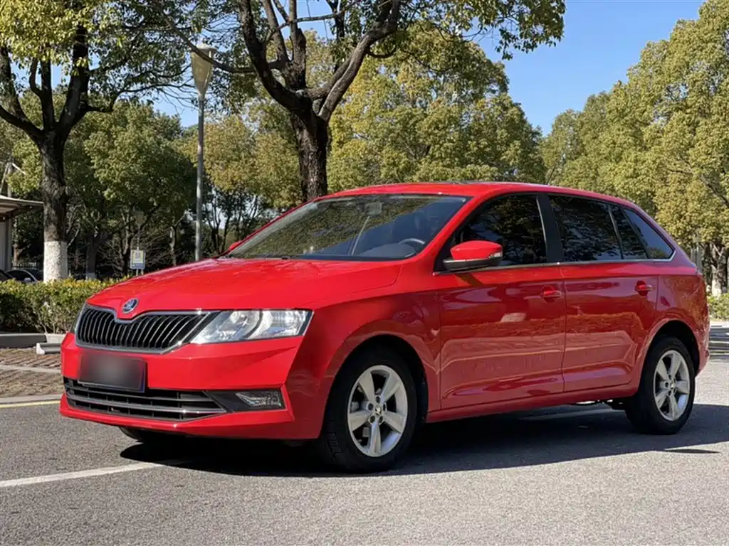 Škoda Skoda Rapid Spaceback 2019 Facelift 1.5L Automatic Comfort Version China VI