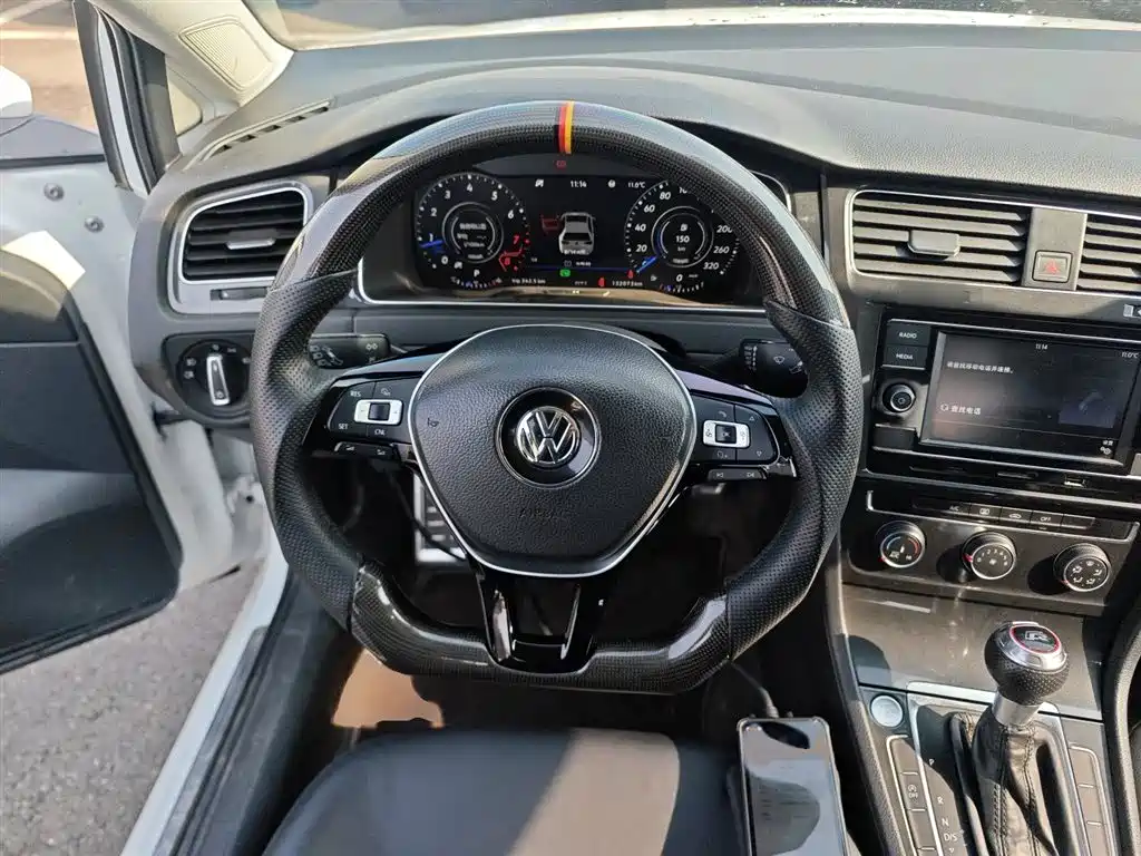Volkswagen Golf 2018 230TSI Automatic Comfort фото 7