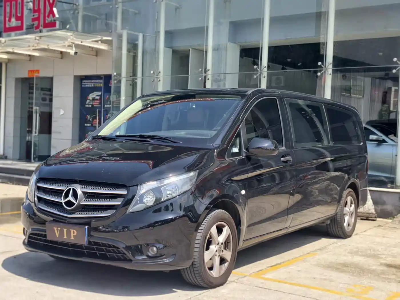 Mercedes-Benz Vito 2018 2.0T Elite Edition 7-Seater China V