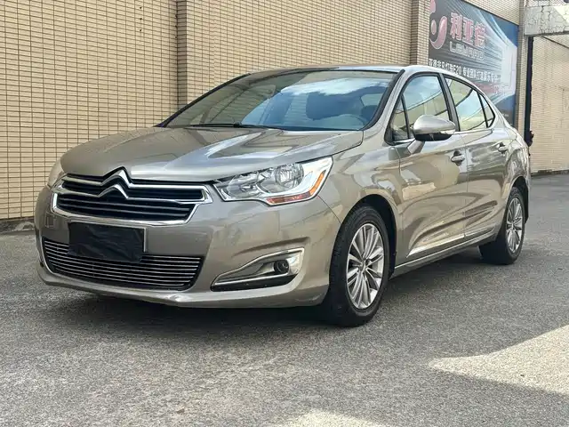  Citroën Citroën C4L 2013 1.6L Manual Dynamic Edition