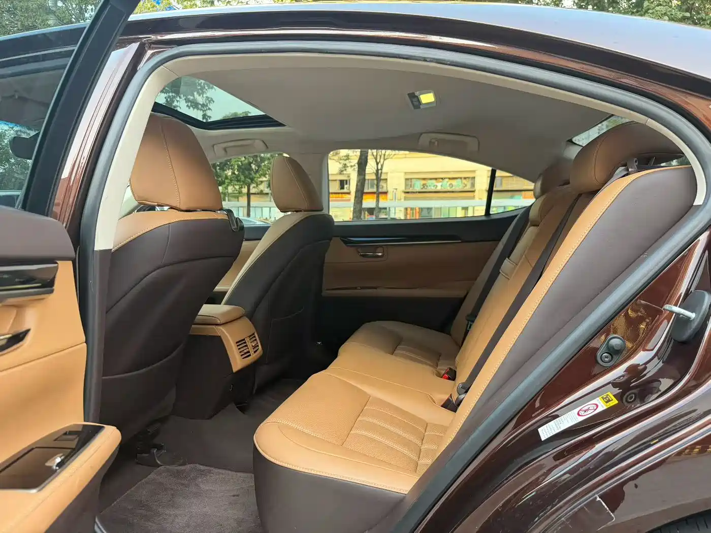 Lexus ES 2015 200 Elite Edition фото 9