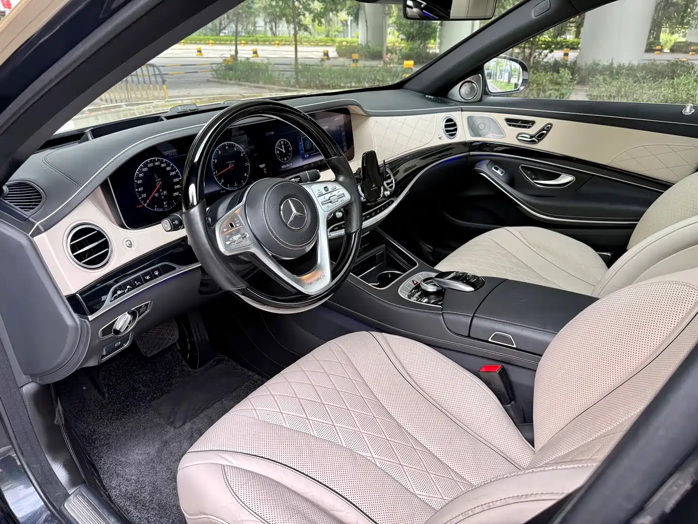Mercedes-Benz Maybach S-Class 2018 S 560 4MATIC фото 4