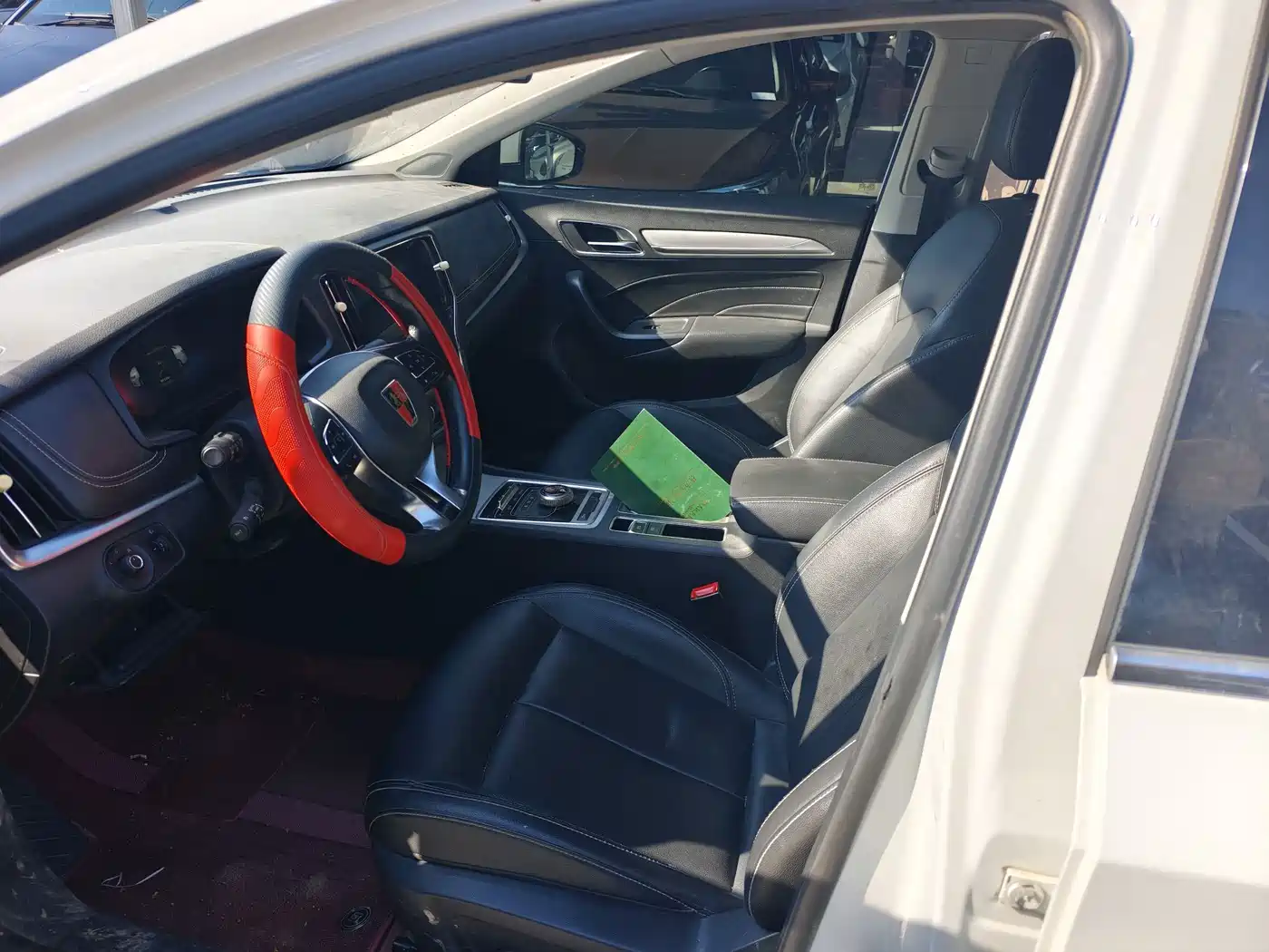 Roewe i6 New Energy 2018 2017 45T Hybrid Connected Smart Enjoyment Edition