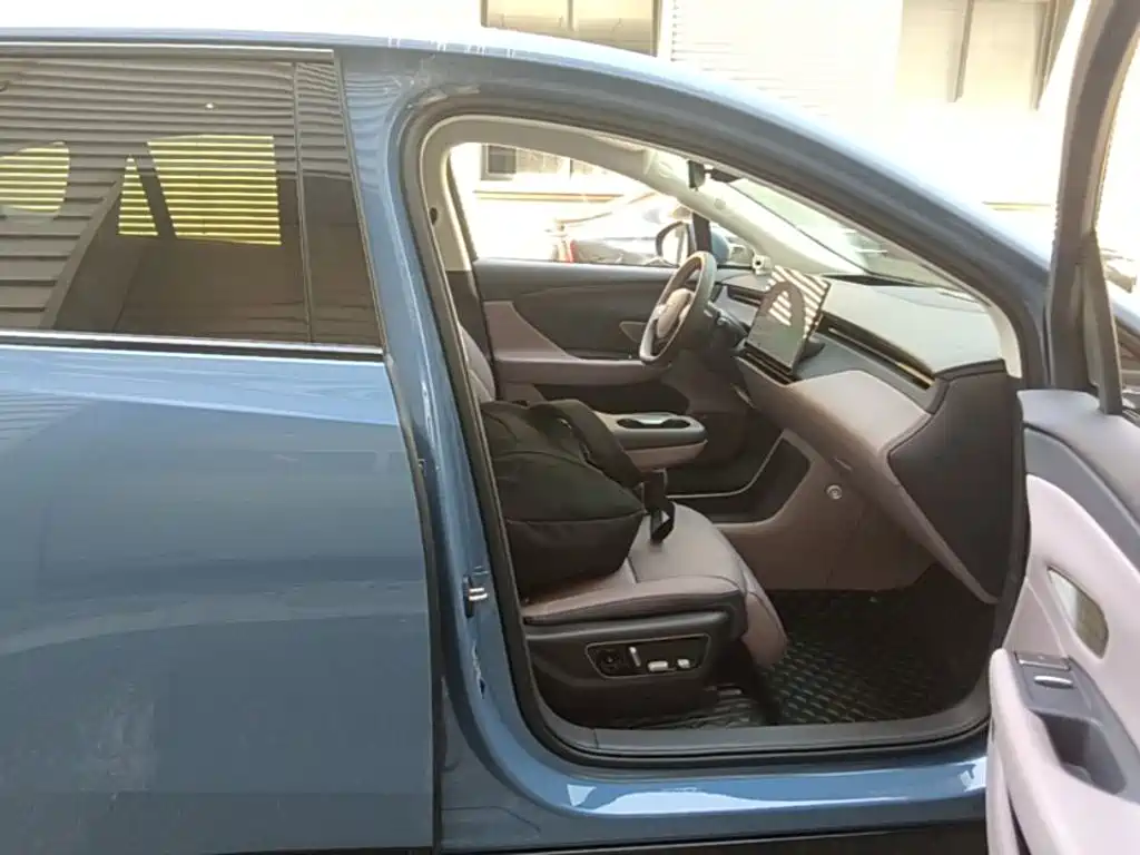Hongqi Tiangong 06 2025 2025 660 AWD