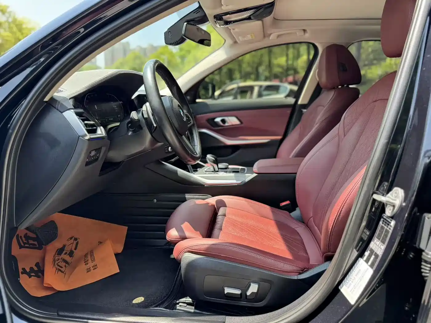 BMW 3 Series 2022 325Li M Sport Shadow Edition фото 4