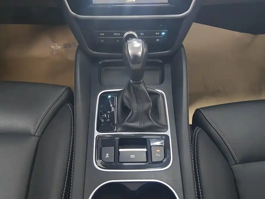 BYD Song MAX 2017 1.5T Auto Smart Luxury 7-Seater фото 16